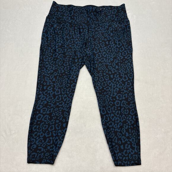 LIVI Lane Bryant High Rise 7/8 Activewear Leggings Blue Black Cheetah Size 22/24 - Picture 2 of 8